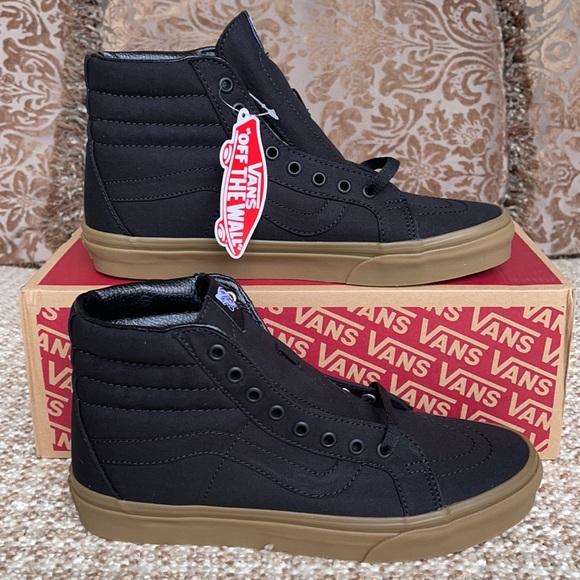 Vans Men’s Sk8-Hi Reissue Canvas Gum Black/Light Gum sneakers - Picture 3 of 16